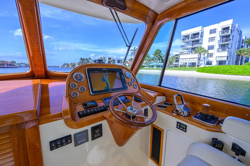 Mint Chip Yacht Photos Pics Helm of 2017 Hinckley Picnic Boat 37 MKIII with waterfront view.