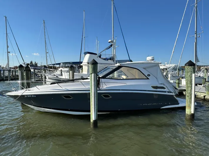 Terrapin Station Yacht Photos Pics 