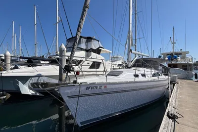 Catalina 385