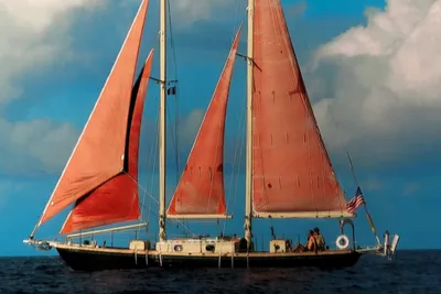 Worldcruiser schooner