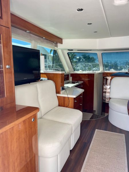 2011 Riviera 43 Open Flybridge