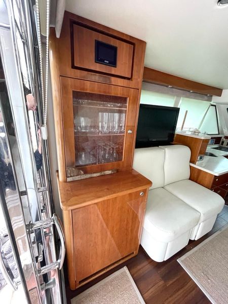 2011 Riviera 43 Open Flybridge