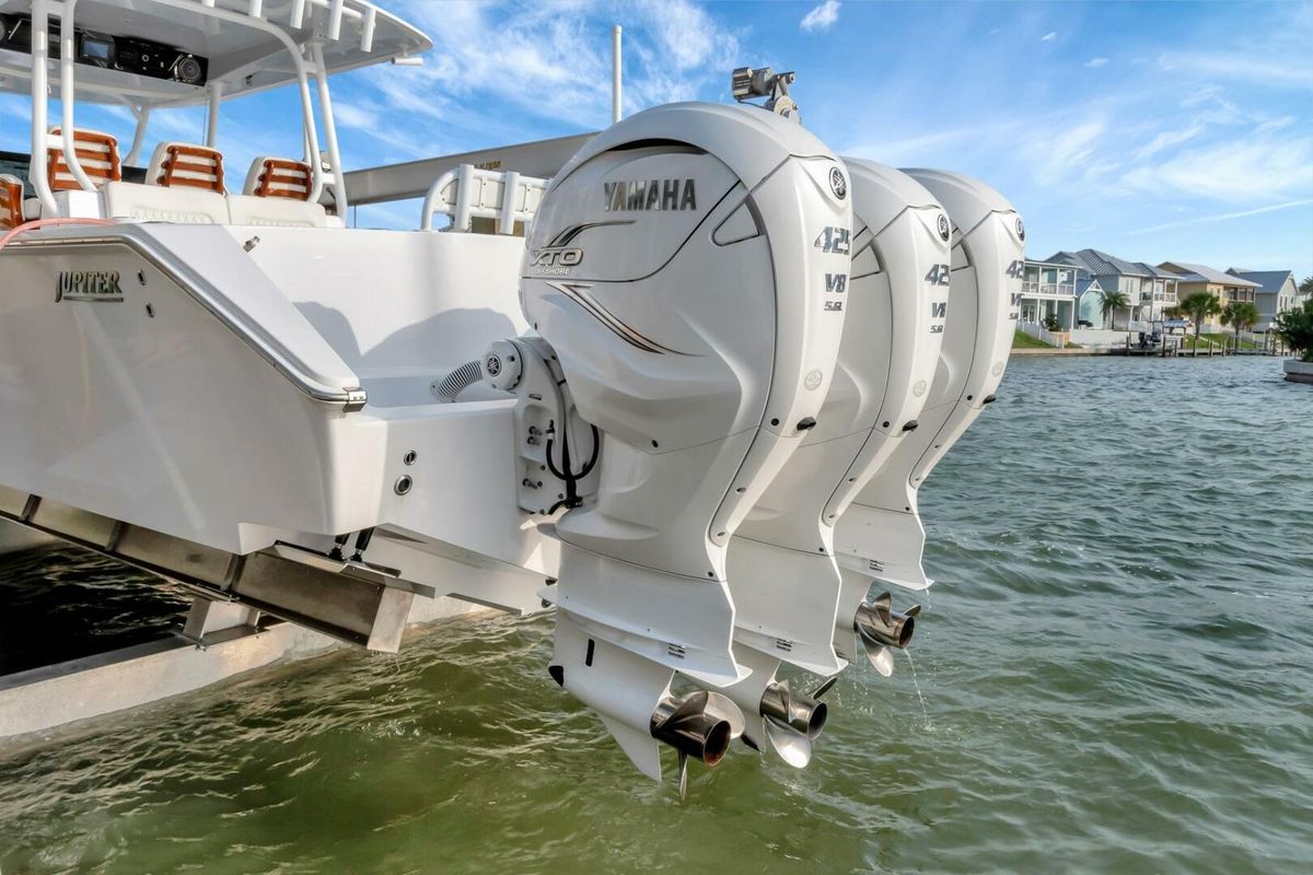 2023 Jupiter 43 