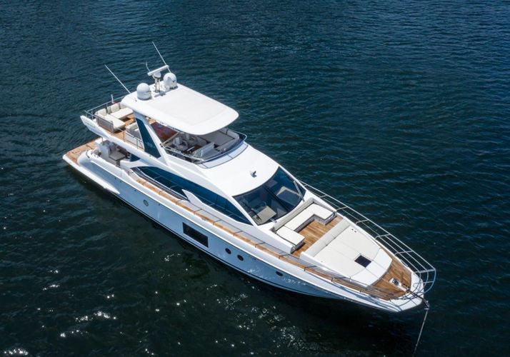 2016 Azimut 66 