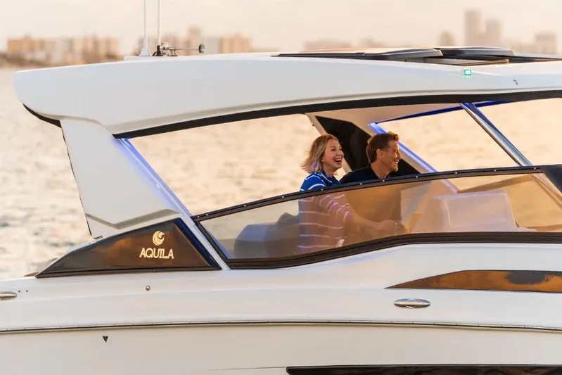  Yacht Photos Pics 2023-Aquila-36-Sport-MarineMax