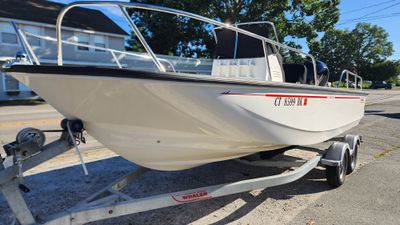 Boston Whaler 190 Montauk