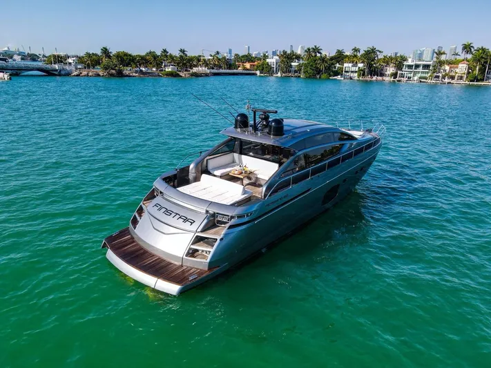 Finstar Yacht Photos Pics 