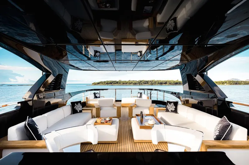 Lady First Yacht Photos Pics RIVA 130' BELLISSIMA