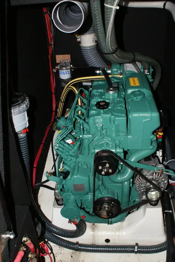 Alliance Yacht Photos Pics Engine 75 hp