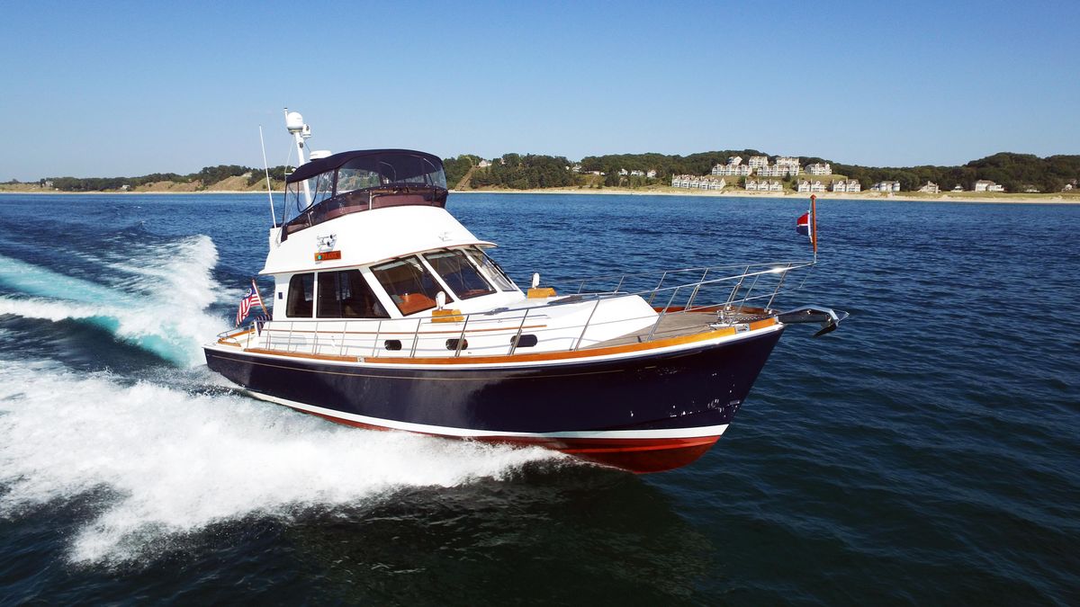 2014 Grand Banks 46 