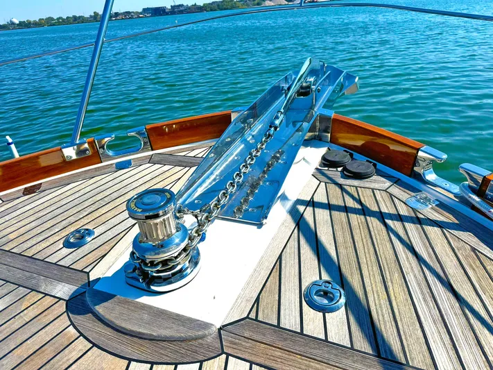 Phoenix Yacht Photos Pics 2014 Grand Banks 46 Eastbay FB yacht deck with anchor chain and winch system.