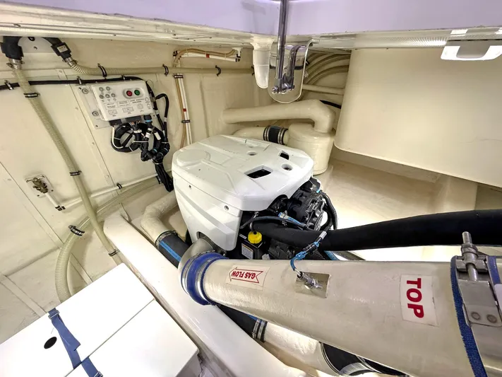 Phoenix Yacht Photos Pics 