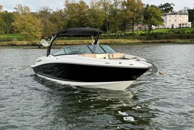 2012 Sea Ray 250 SLX