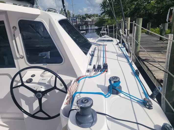 Ohana Yacht Photos Pics 