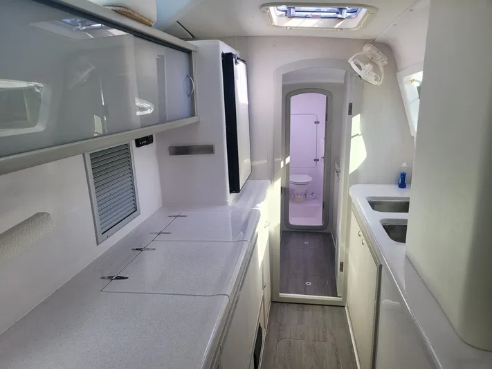 Ohana Yacht Photos Pics 