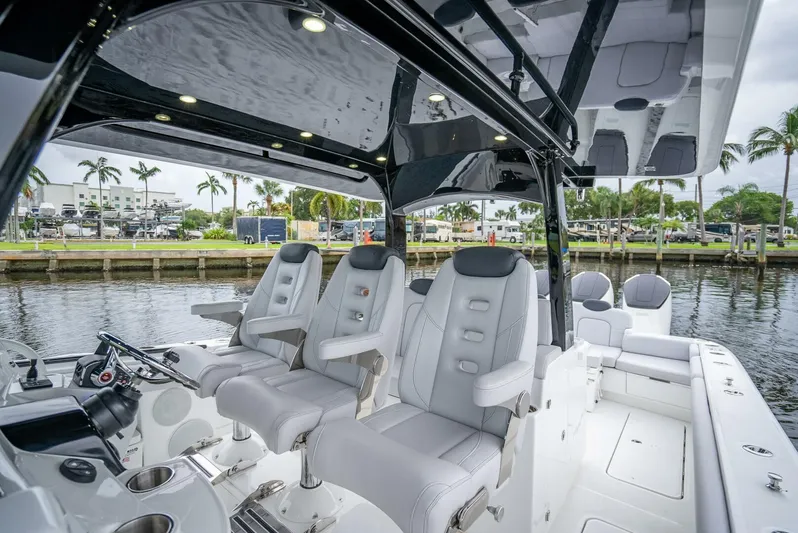  Yacht Photos Pics 2024 Hcb 42 Lujo - Image 21