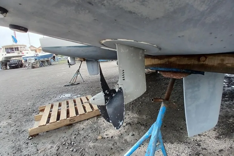 Jack Yacht Photos Pics 2024 Lagoon 42 catamaran propeller and rudder on dry dock.