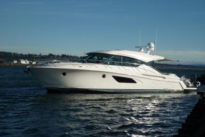 Tiara Yachts 50 Coupe