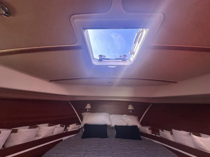 Tlc Yacht Photos Pics 