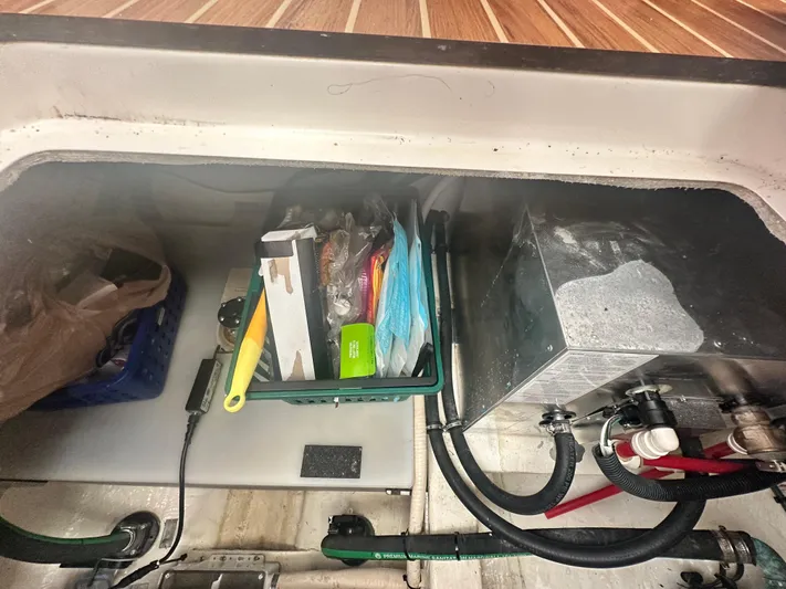 Tlc Yacht Photos Pics 