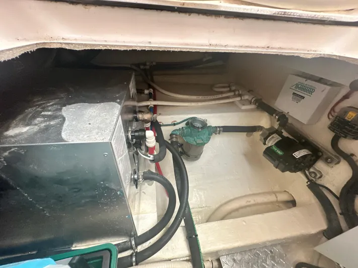 Tlc Yacht Photos Pics 