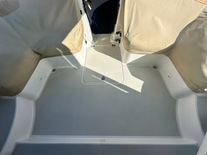 Tlc Yacht Photos Pics 