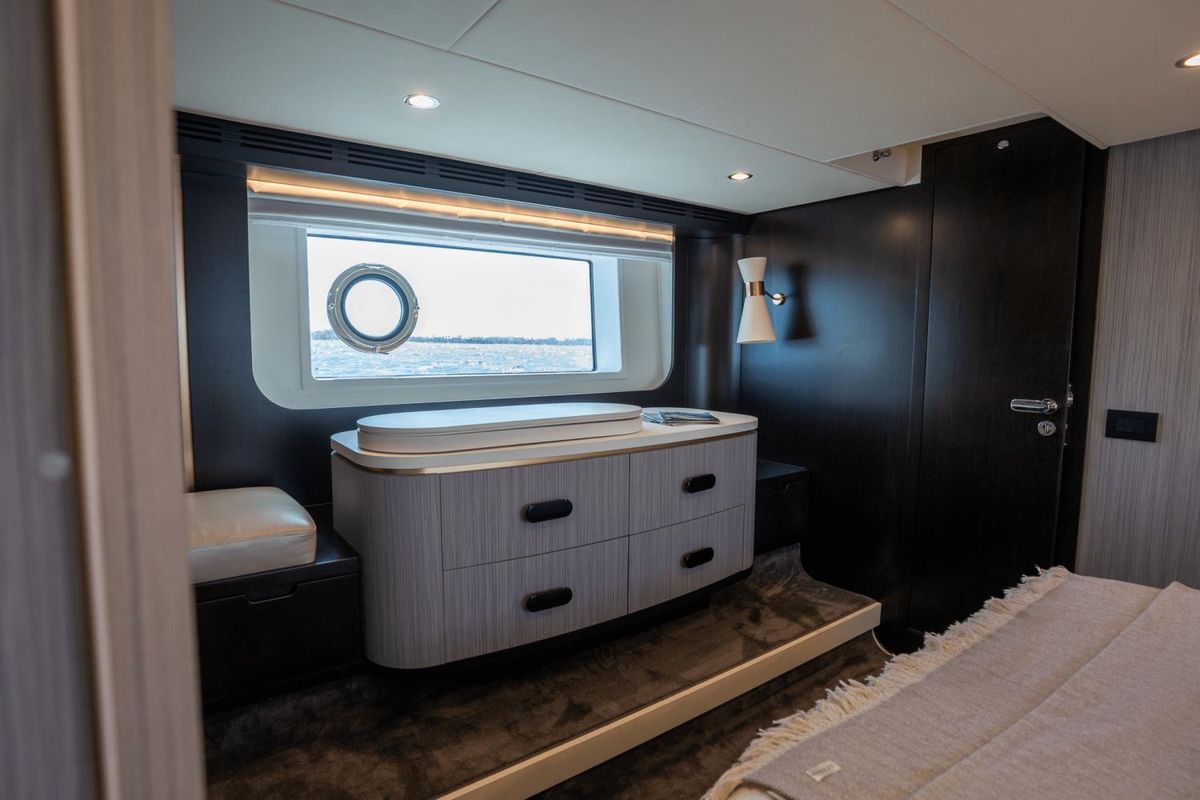 2019 Azimut 60 