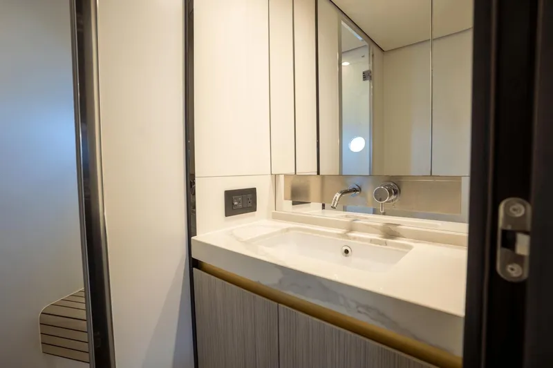 Pochoco Yacht Photos Pics 