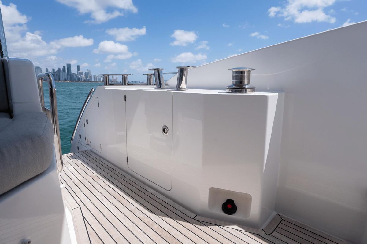 2019 Azimut 60 