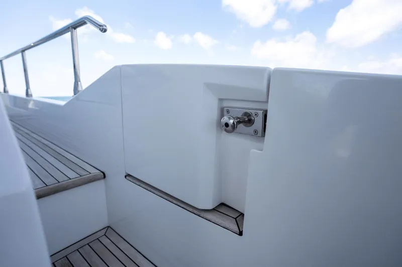 Pochoco Yacht Photos Pics 