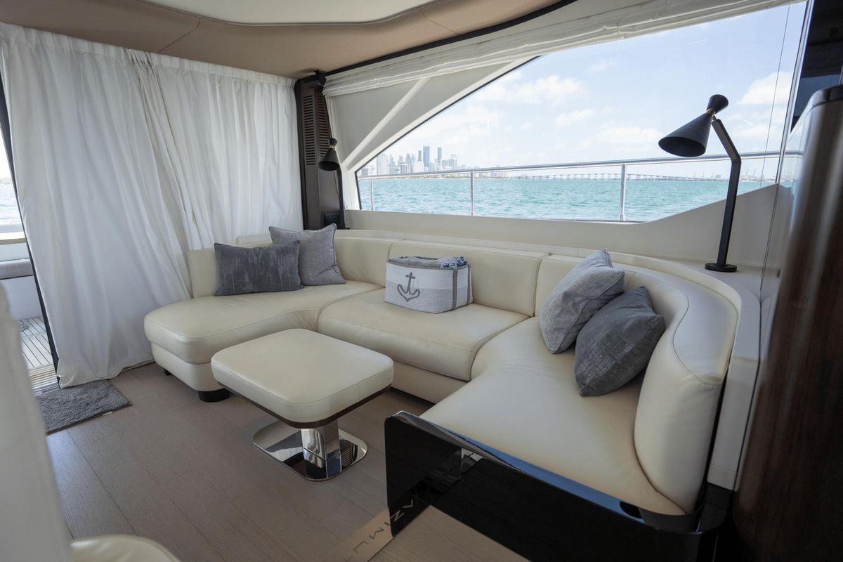 2019 Azimut 60 