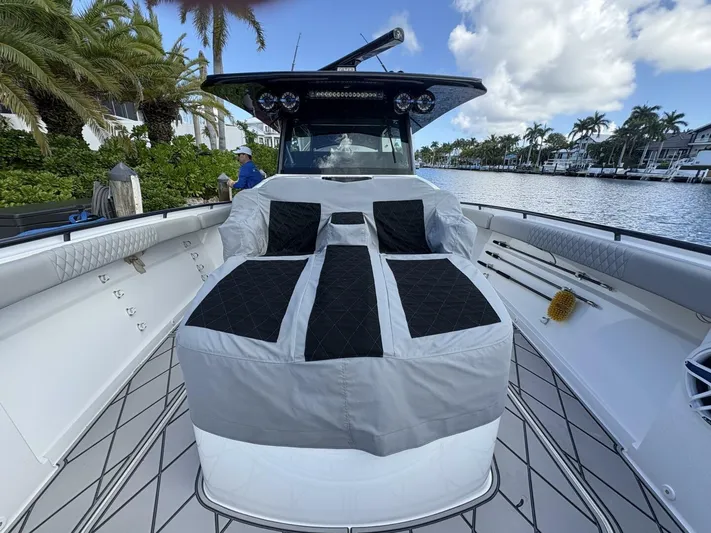 Eg Vodka Yacht Photos Pics 2020 Hcb 53 Sueños - Image 37