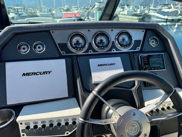  Yacht Photos Pics Helm of 2017 Cruisers Yachts 338 SOUTH BEACH with Mercury controls and gauges.