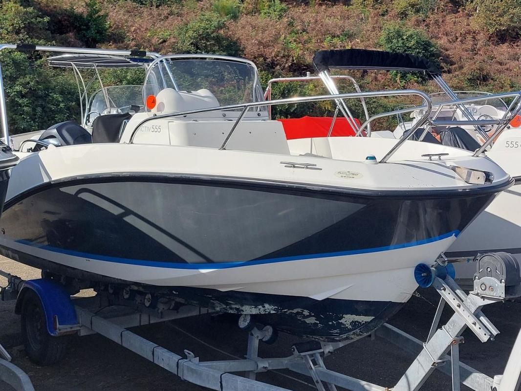 2012 Quicksilver Activ 555 Open