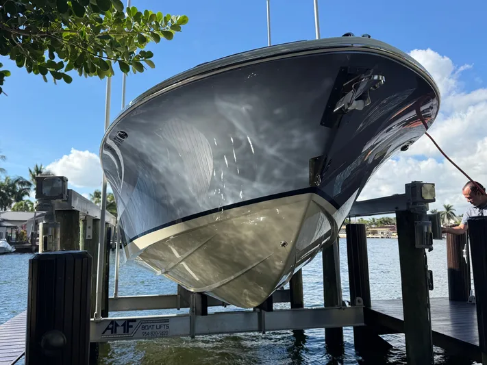  Yacht Photos Pics 2023 CHRIS-CRAFT 31 LAUNCH GT - Image 10