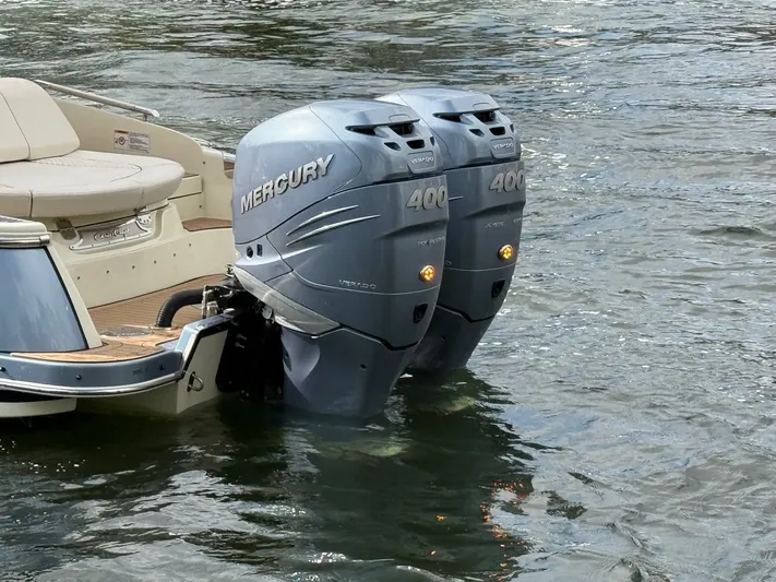  Yacht Photos Pics 2023 CHRIS-CRAFT 31 LAUNCH GT - Image 17