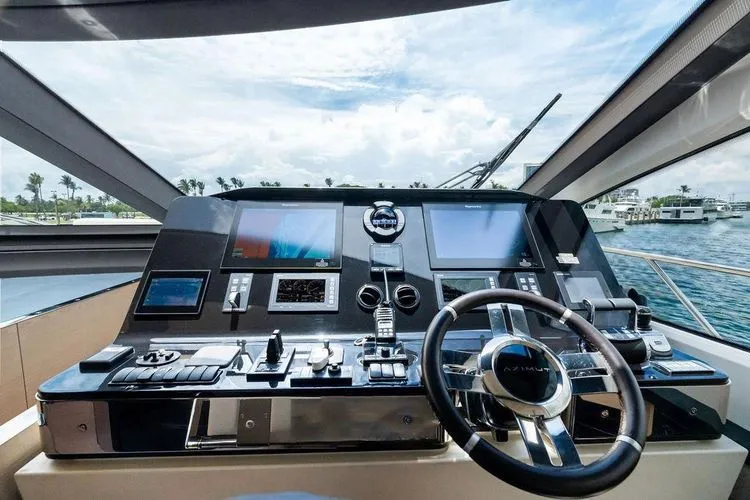 Deep Blue Yacht Photos Pics 2018 Azimut Flybridge - Image 55