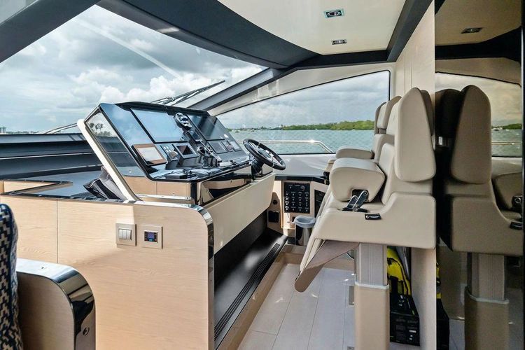 2018 Azimut 80 