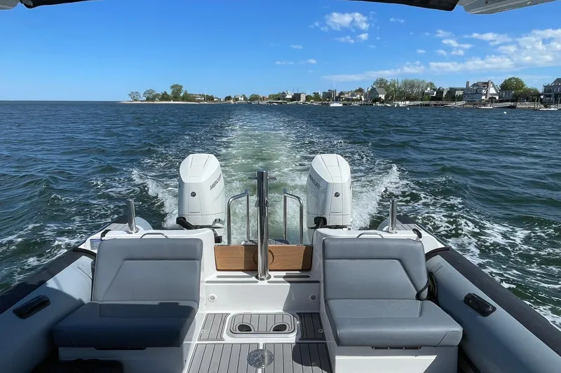  Yacht Photos Pics US Delivery Photo - May 2025