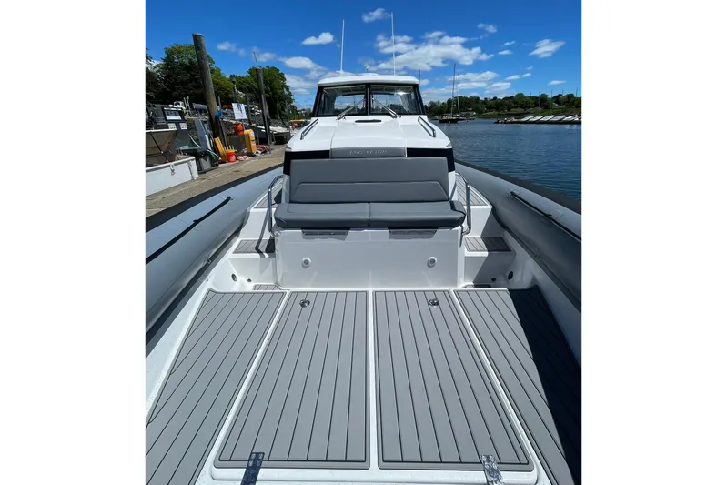  Yacht Photos Pics US Delivery Photo - May 2025