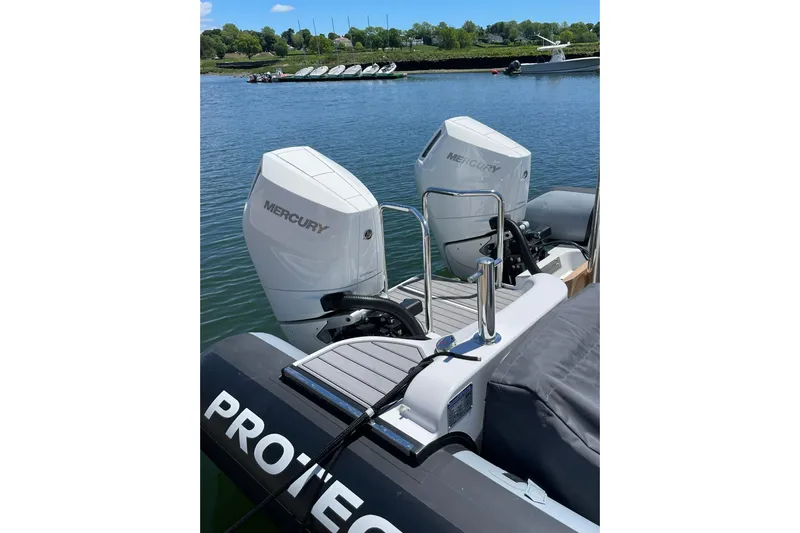  Yacht Photos Pics US Delivery Photo - May 2025