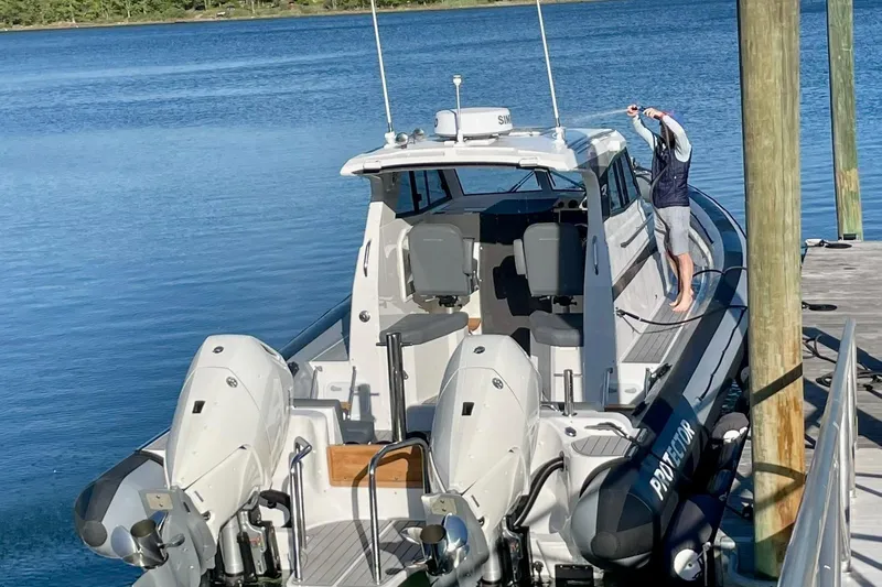  Yacht Photos Pics US Delivery Photo - May 2025