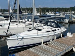 Hunter 33