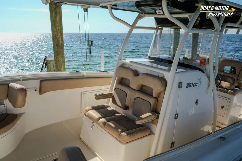  Yacht Photos Pics 2018 Key West Billistic 351 Center Console boat interior with ocean view.