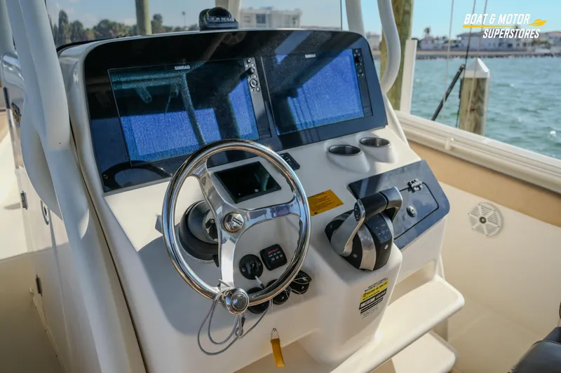  Yacht Photos Pics 2018 Key West Billistic 351 Center Console helm with dual displays and steering wheel.