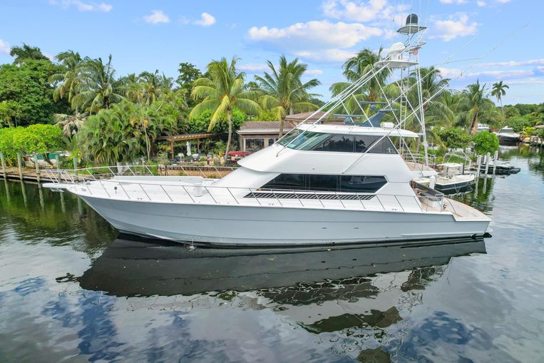 1998-82-hatteras-82-convertible