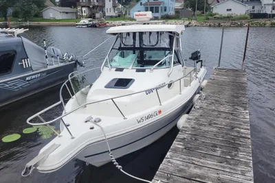 Caravelle Sea Hawk 230 Walk Around OB