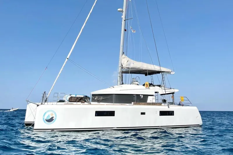 Matilda Mia Yacht Photos Pics 