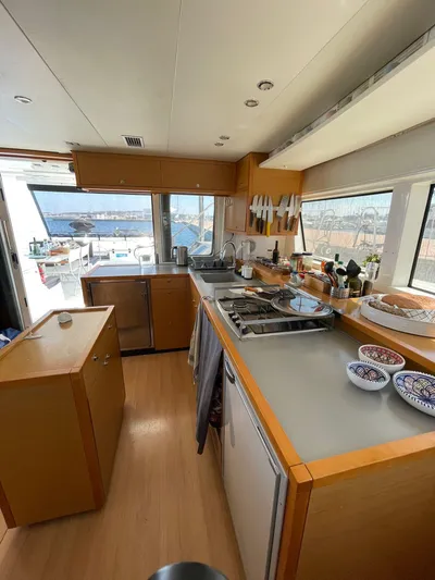 Matilda Mia Yacht Photos Pics 