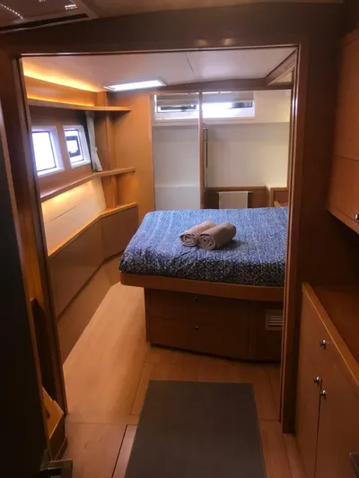 Matilda Mia Yacht Photos Pics 